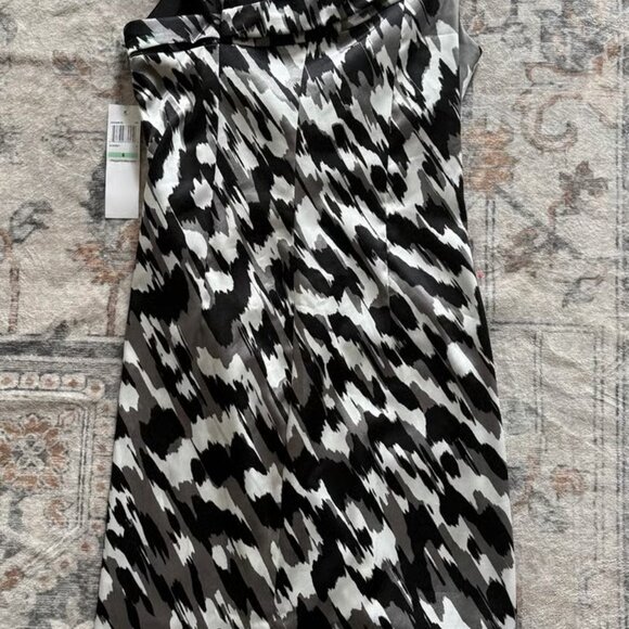 Maggy London Sleeveless Sheath Dress NWT MEDIUM - Picture 2 of 6